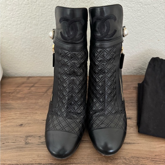 Quilted Chanel Ankle Booties - Picture 3 of 4